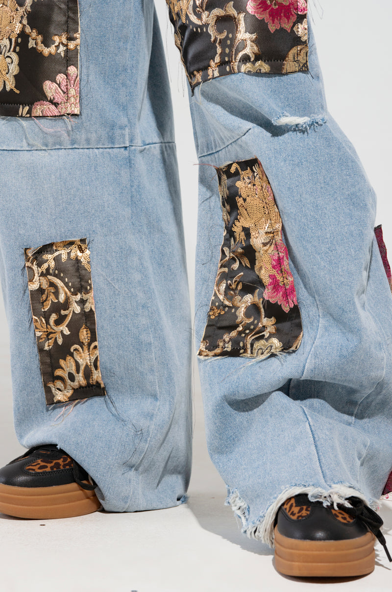 QUEENDOM BROCADE PATCH RELAXED DENIM