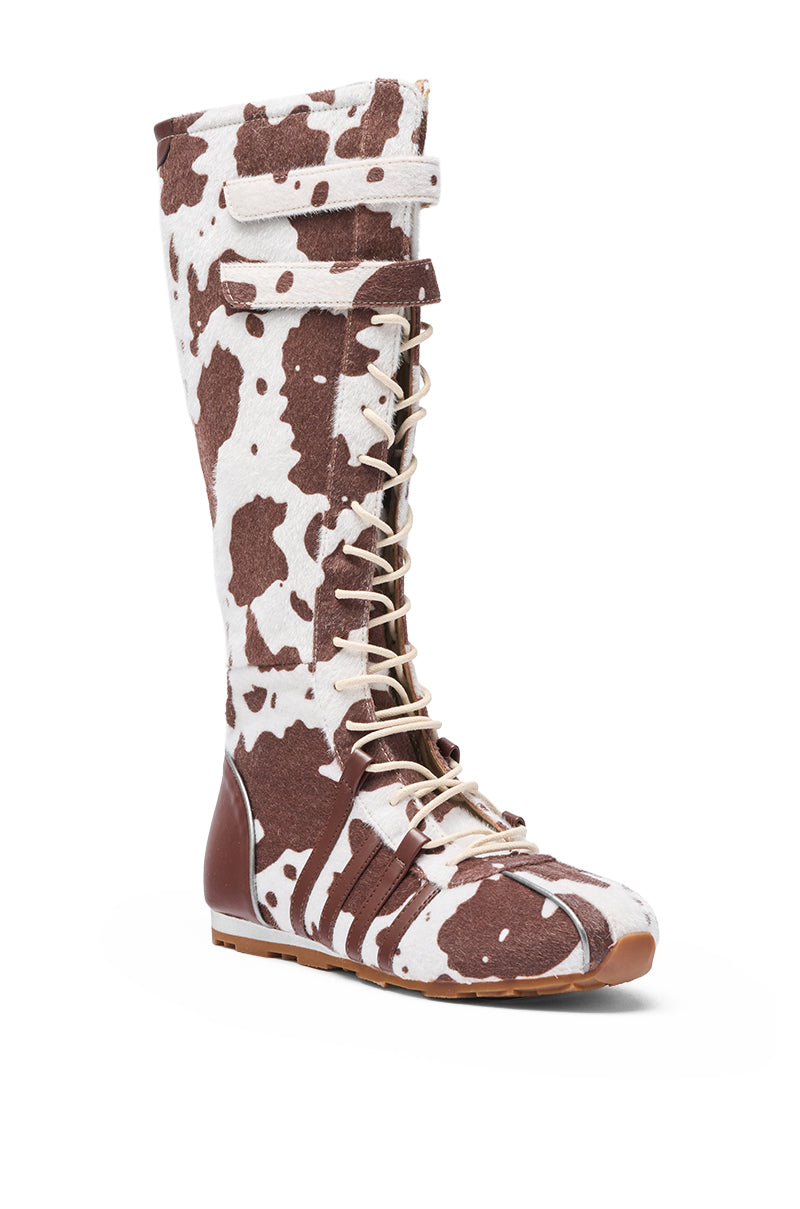 AZALEA WANG OZZY BROWN MULTI FLAT KNEE HIGH SNEAKER
