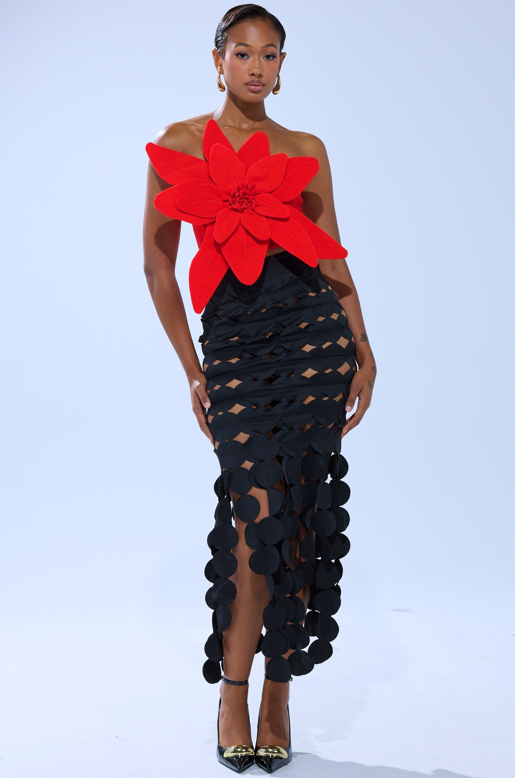LOOKING FOR ME CIRCLE CUTOUT SKIRT