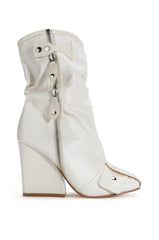 MULTI COLORED CHUNKY BOOTIE