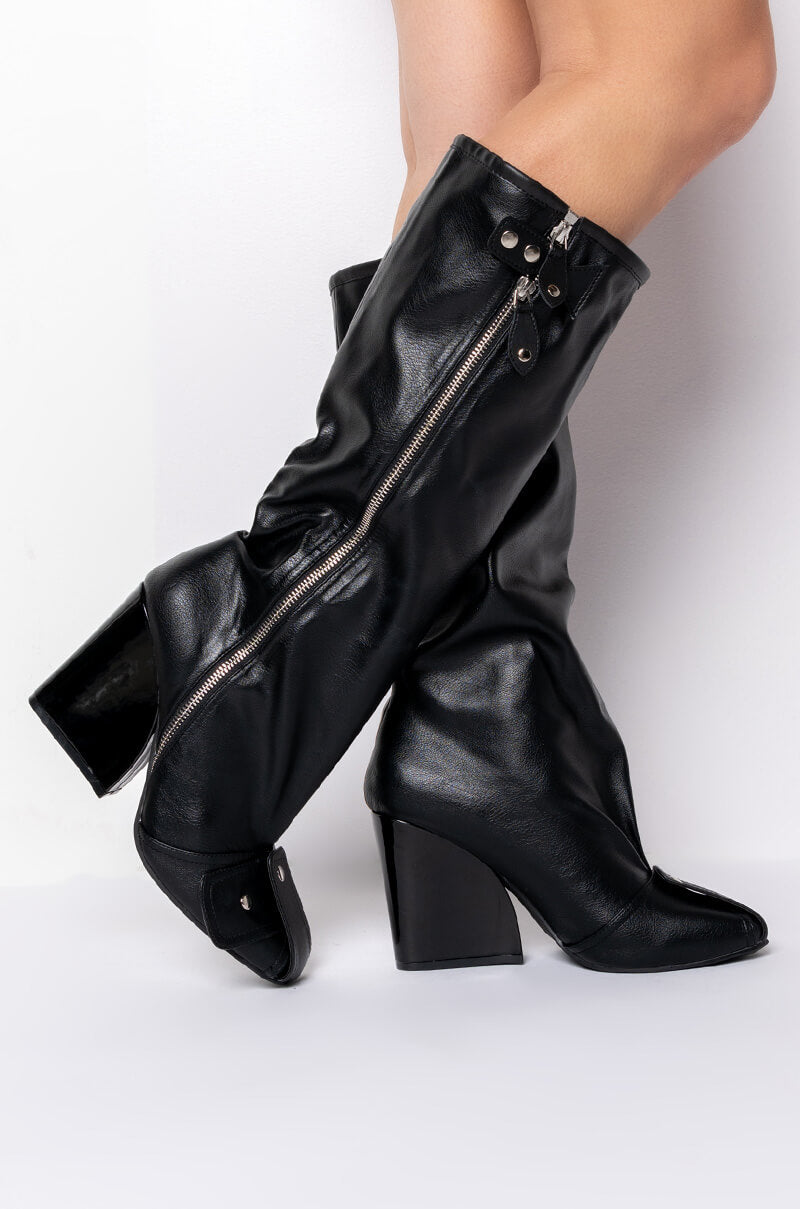 EMBELLISHED CHUNKY BOOT IN BLACK